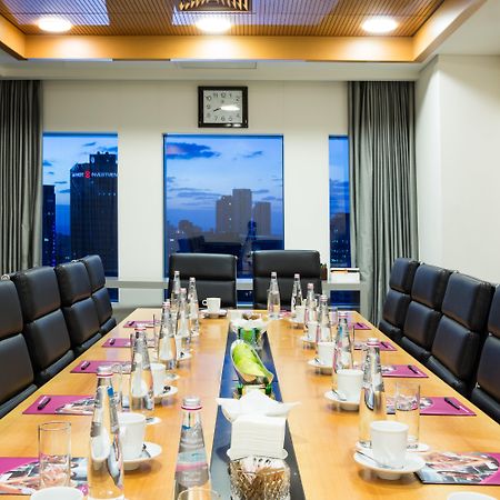 特拉维夫市中心皇冠假日酒店 外观 照片 Meeting room